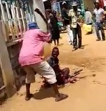 OUCH! Thief Chopped Up with Machete