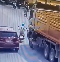 Scooter Girls Last Ride