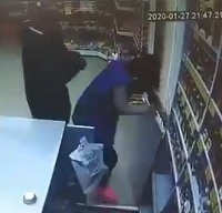 Pissed Off Dude Sets his Ex-Girlfriend on Fire at Work