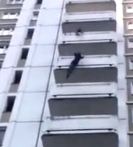 Dude Trying to Impress Girl Falls to His Death (MORON)