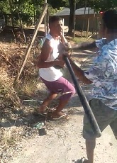 Thief Gets Beaten for Stealing in the Favelas