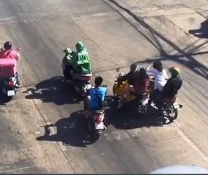 Two Girls Stabbed by Psycho on the Road.