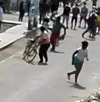 Dude Kills Belligerent Drunk with a Rock