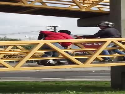 BANDIT MUGGED BY POPULATION