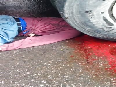 Child crushed by a truck