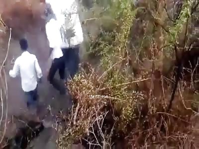 Men Fights And Kills Leopard