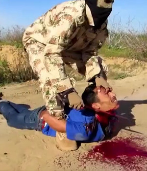 ISIS Multiples Executions Machine Gun - Beheading and Shooting 