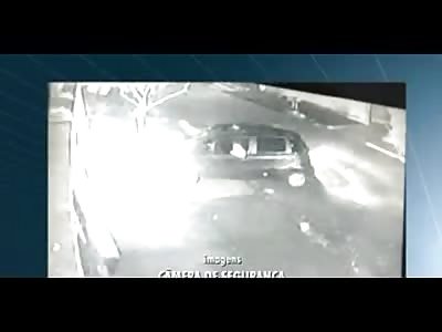 A POLICEMAN WAS SHOT WHEN HE CAME HOME