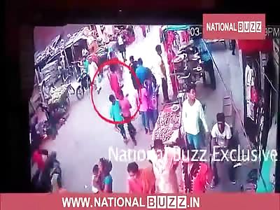 LIVE MURDER: TEENAGER GETTING STABBED SEVERAL TIMES