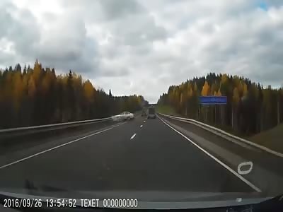 THIS IS WHY YOU CHECK YOUR MIRRORS!