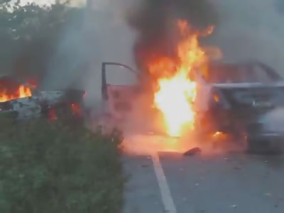 TWO WOMEN DIE IN BURNING VEHICLE - FULL VIDEO