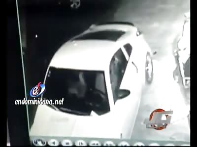 STUPID ROBBER FALLS OFF ROOF