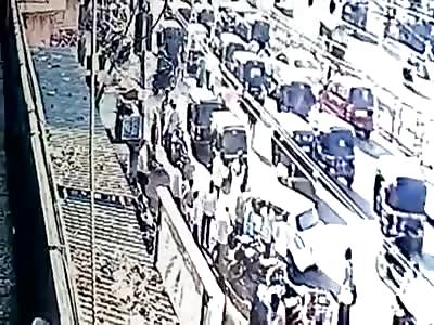 MAN BEING STABBED TO DEATH 