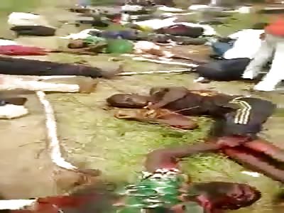 CARNAGE IN AFRICAN ROAD