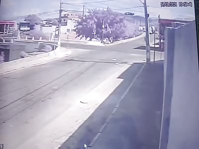 BRUTAL MOTORCYCLE ACCIDENT