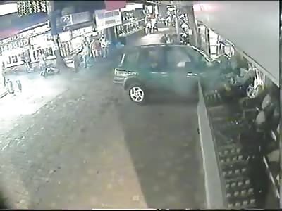 CAR LOSES CONTROL AND PEDRASTIAN IS CRUSHED TO DEATH