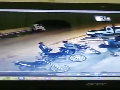 motorcyclist crashes and flies