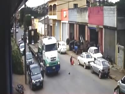  Shocking motorbike accident (better quality)