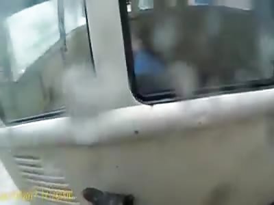 MAN IS GRATED BY THIEF WHO REQUIRES THE KEY OF MOTORCYCLE