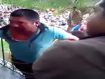 Merchants Stop and Hit Thief