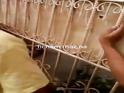 Thief beaten and stripped by furious mob