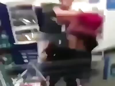 Real walmart fight the con war FIGHT