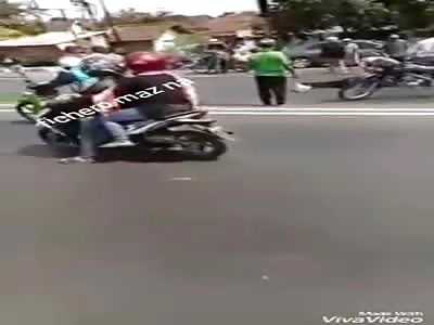 ATTACK WITH MACHETE: thief hit with machete