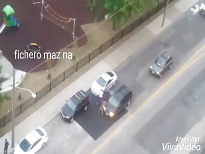 Street fight : fight between boys from several neighborhoods