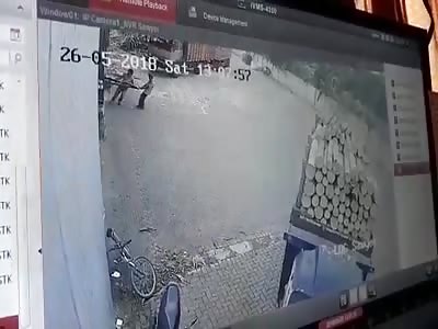 MAN DIES TO BE CRUSHED BY TOW