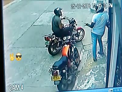 Man Shot and Killed During Robbery