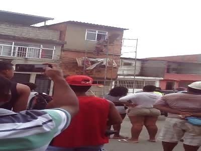 Worker Electrocuted to Death While Fixing Wires 