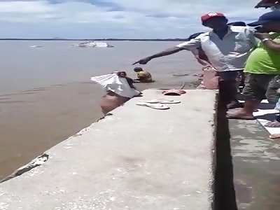 Exact moment in which the Acropolis of Angicos takes 1 man in the curr