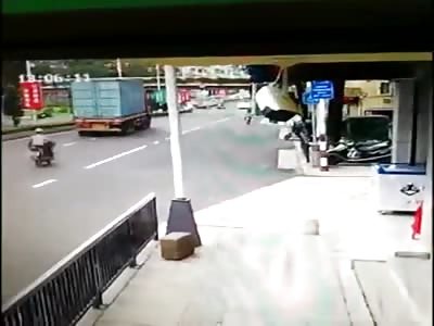 Final Destination,Squashed Like a Bug