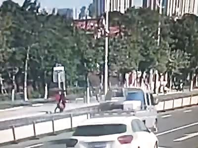 WTF !! ACCIDENT BRUTAL