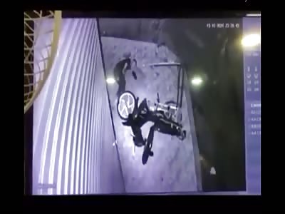 Race between motorcycle and car goes wrong