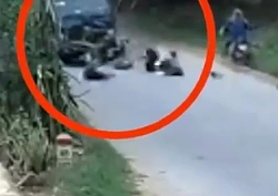 Fatal head-on collision between a motorcycle and a truck