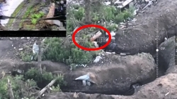 ORC drone hit a APC in Ugledar