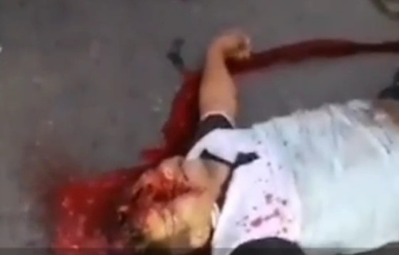 HorrificTraffic accident leaves one person dead and another injured 