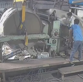 Newbie Worker Dies A Horrible Way