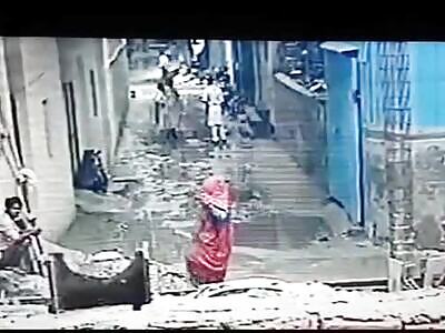 Girl murdered in front of her mother by her ex-boyfriend 