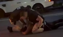 How NYPD Officers Explain Rights to a Detainee