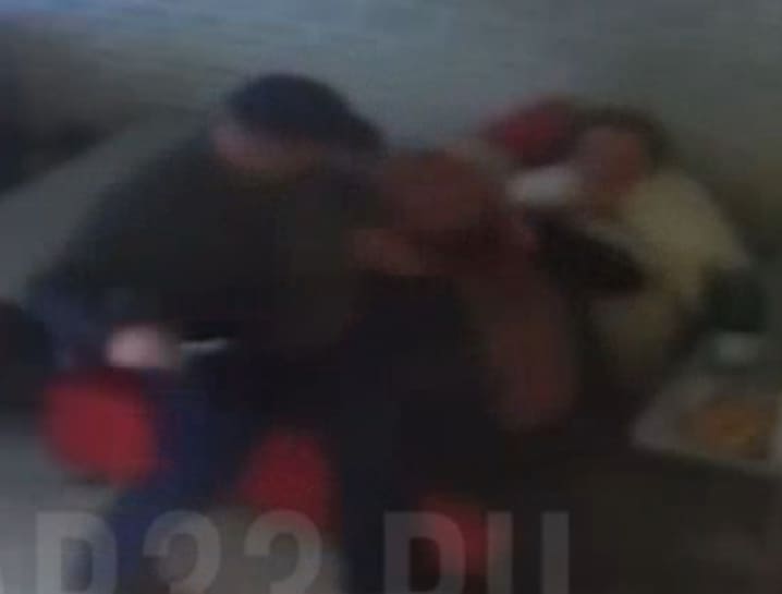 Former Soldier Slits Throat Of Ex's Boyfriend