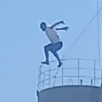 Mentally Ill Man Chose Brutal And Spectacular Way To End His Useless Life