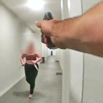 Orlando Police Officers Shoot Woman As She Charges at Them With Two Knives