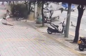 Speeding car horrible crush killing pedestrian 