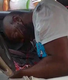 Taxi driver gets a fatally headshot from sicario 