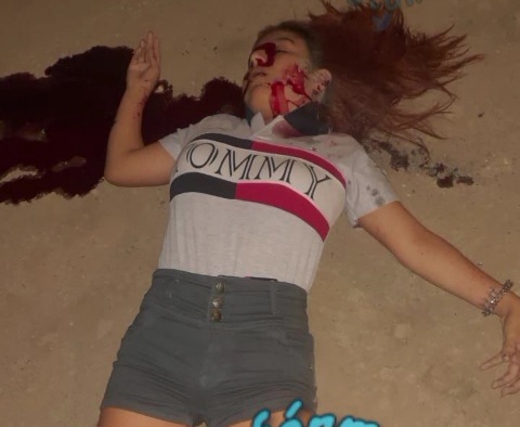 Girl Involved in Drug Traffic Executed. [ SLIDE SHOW] 