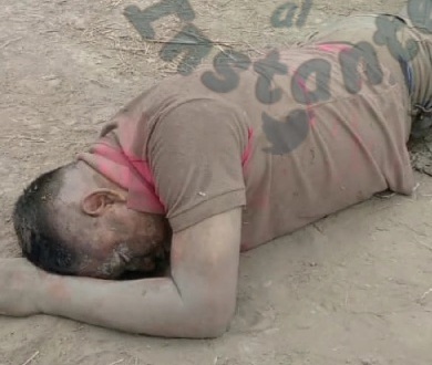 [Slide show]Dead body of unknown man found killed in side road 