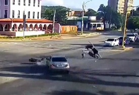 Couple on motorcycle crashed dead by speeding car 