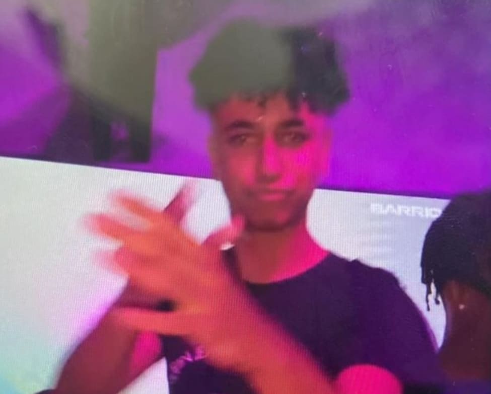 Young Man Fatally Stabbed With Broken Beer Bottle